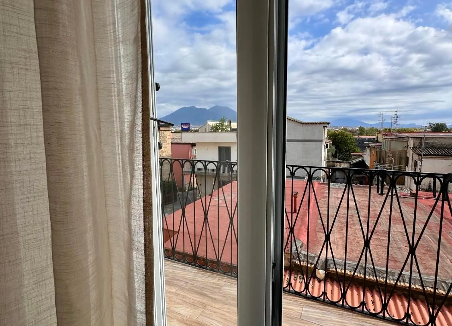 Partenope House 24 Napoli