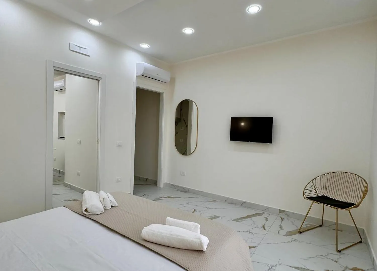 Partenope House 24 Naples